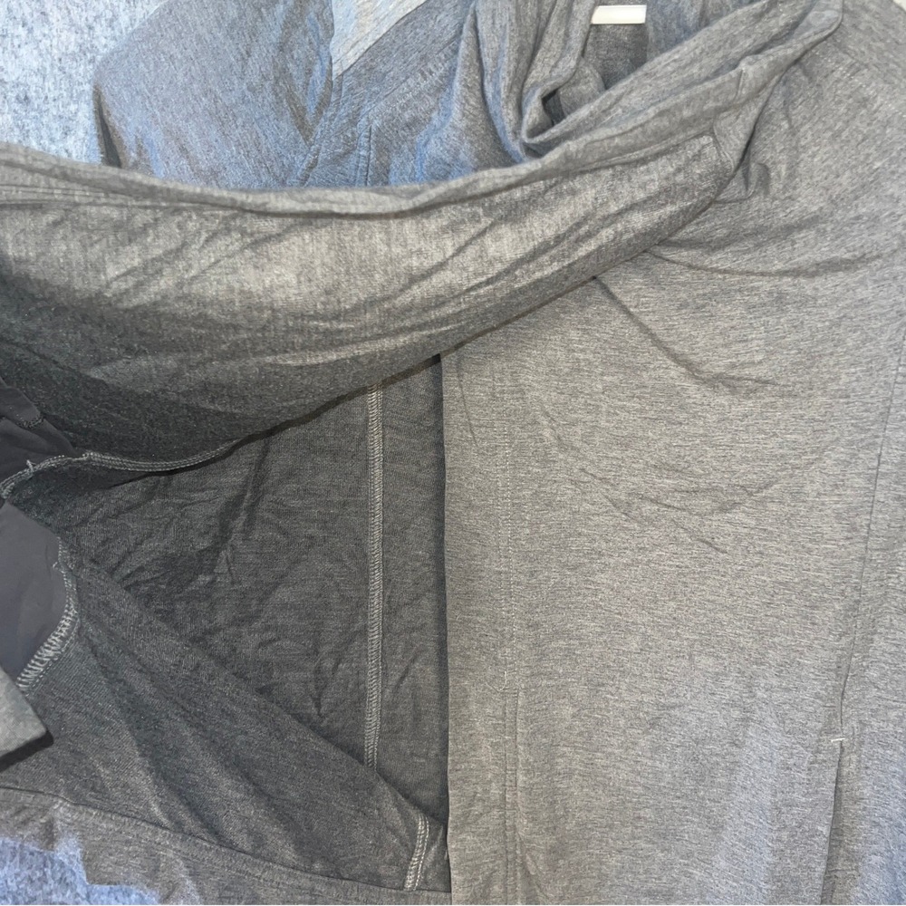 Lululemon Women's XL Grey Asymmetrical Draped Cowl Neck Wrap Jacket Thumbholes - Picture 4 of 10